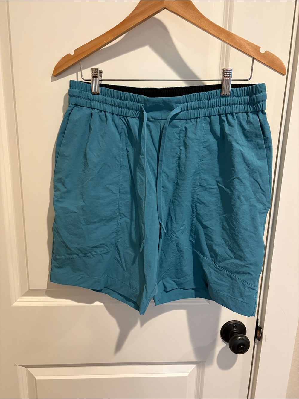 Lululemon Mens swim shorts